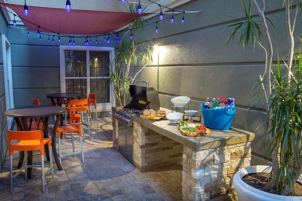 Homewood Suites by Hilton Orlando-International Drive/Convention Center photo 12