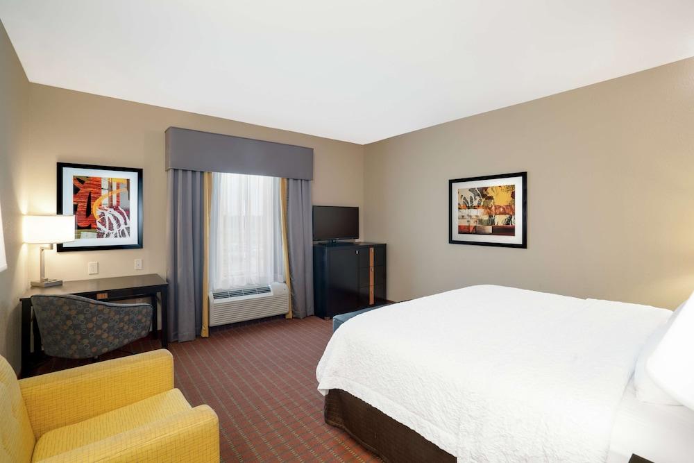 Hampton Inn Marion photo 5