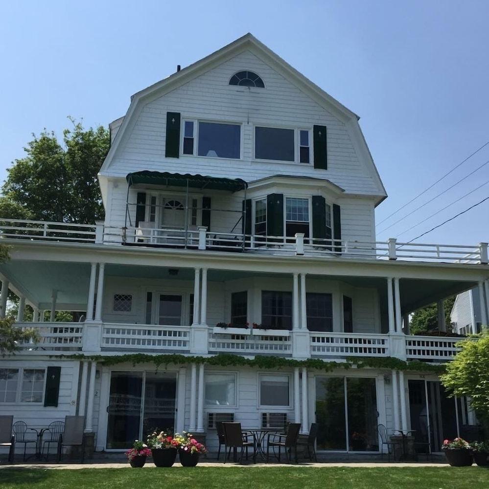 Marginal Way House Hotel photo 47