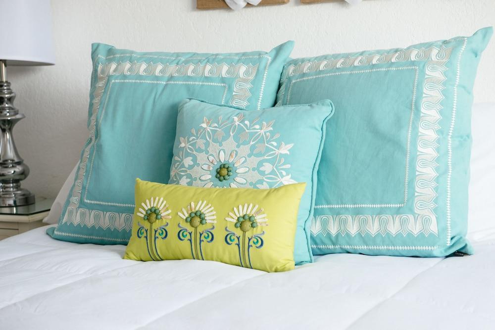 Sea Spray Inn photo 69