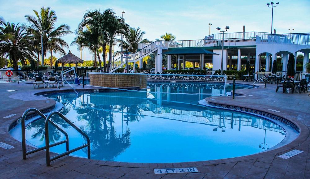 The Resort on Cocoa Beach photo 26