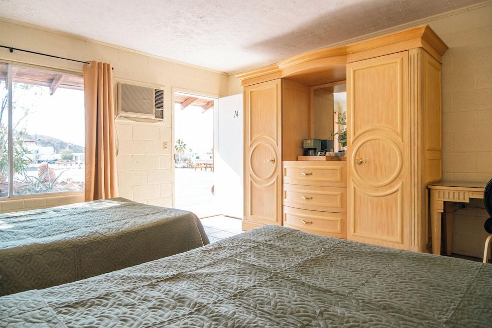 Black Meadow Landing photo 85