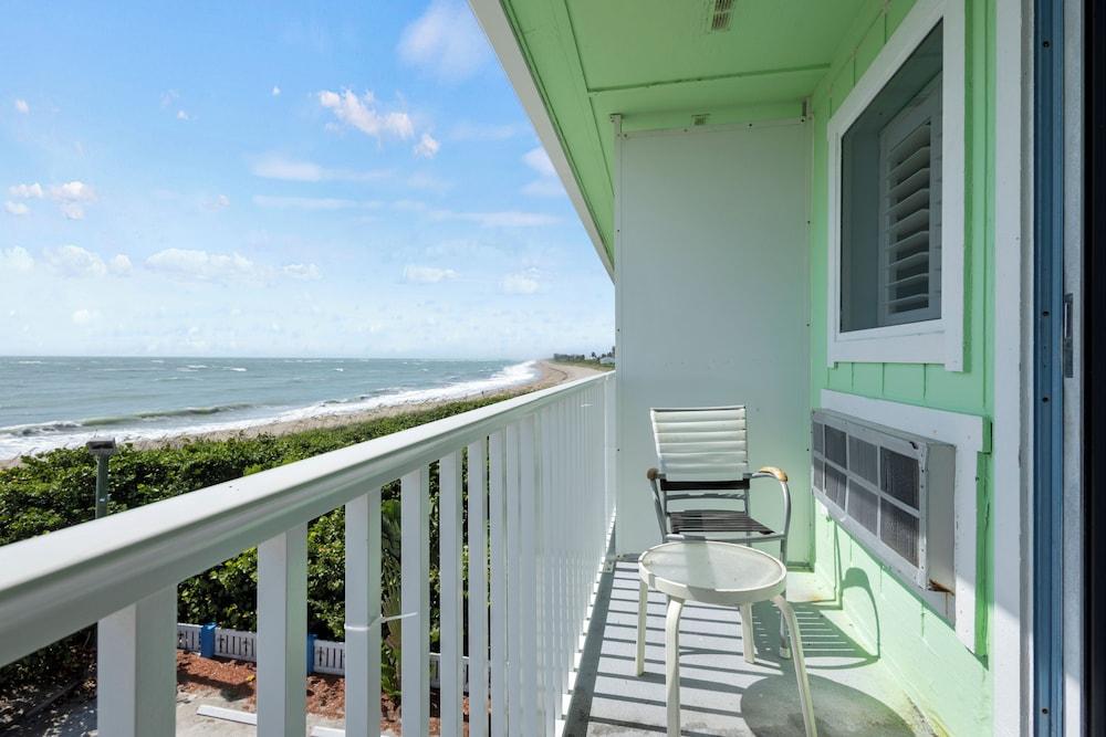 Oceanfront Inn photo 26