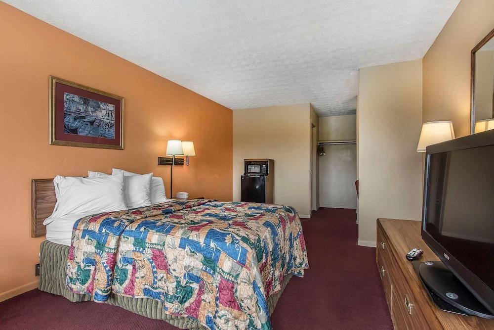 Rodeway Inn Jackson Northwest photo 14