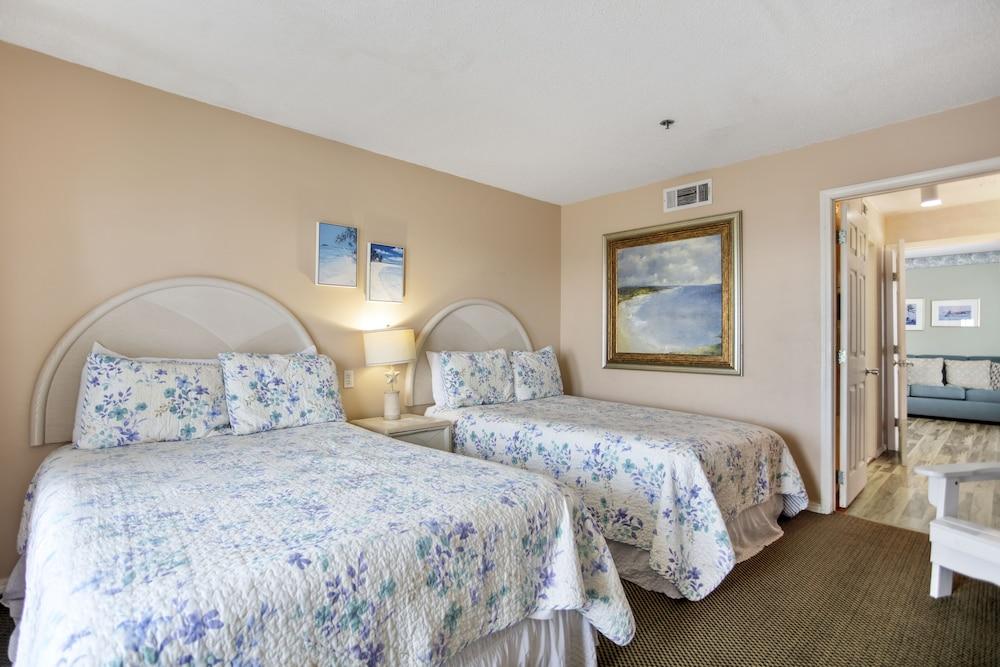 Edgewater Inn photo 19