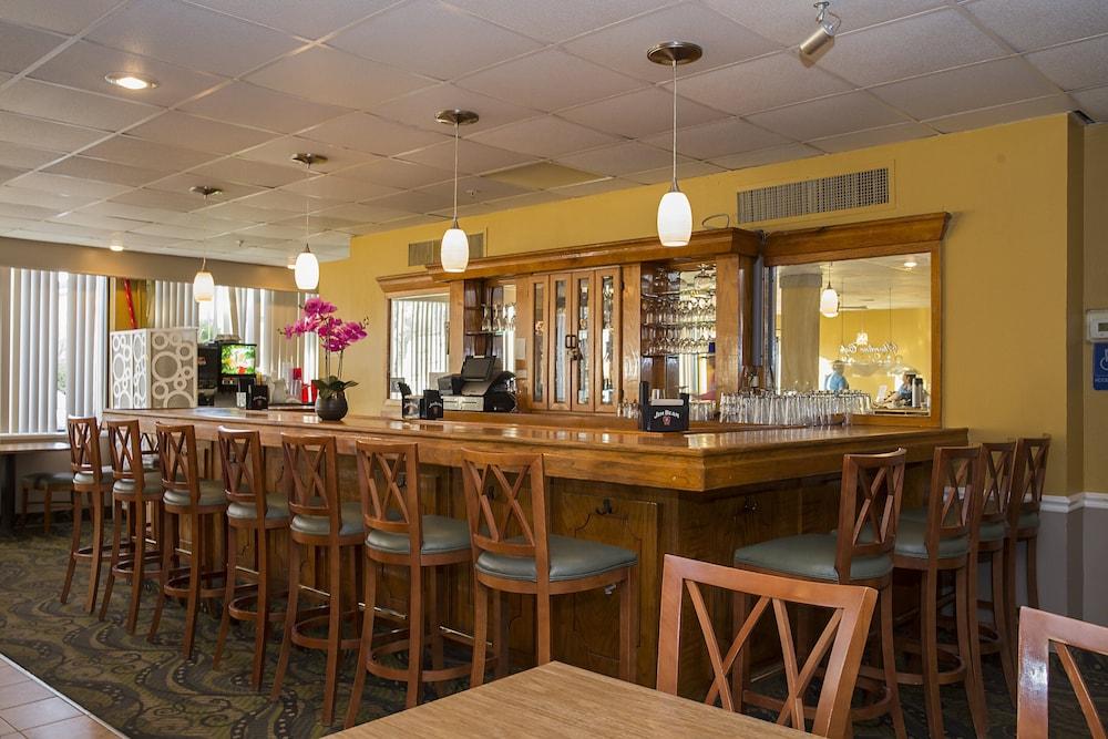 Grande Shores Ocean Resort photo 62