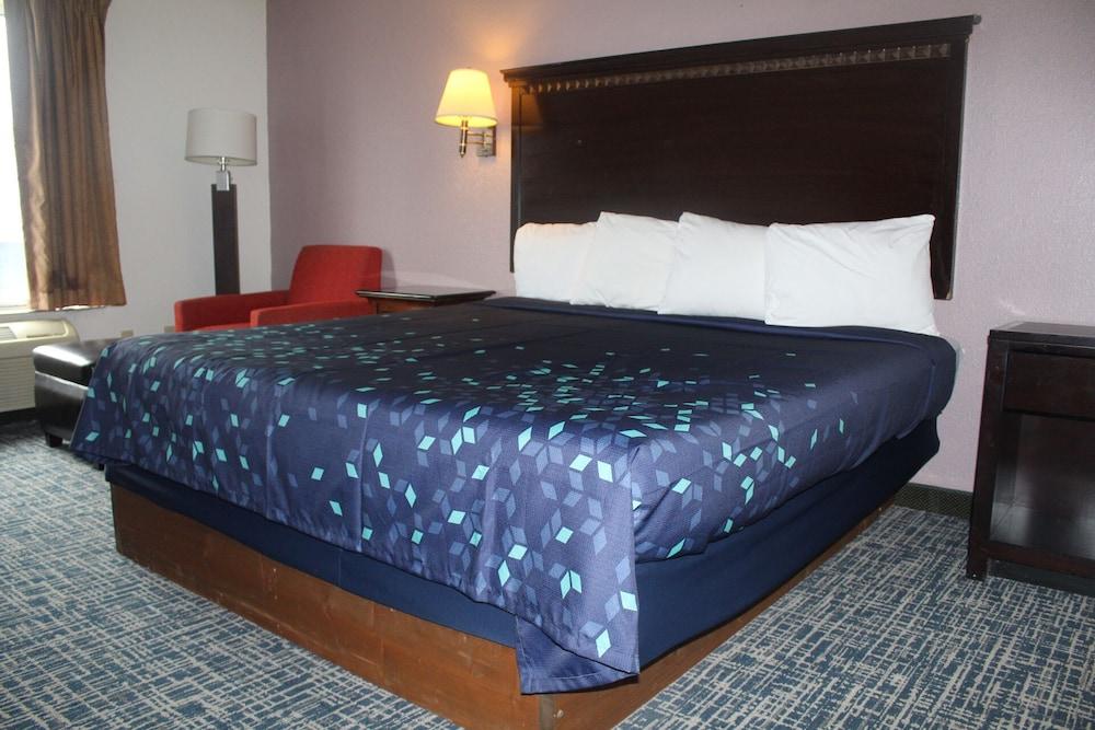 Pier Inn photo 12