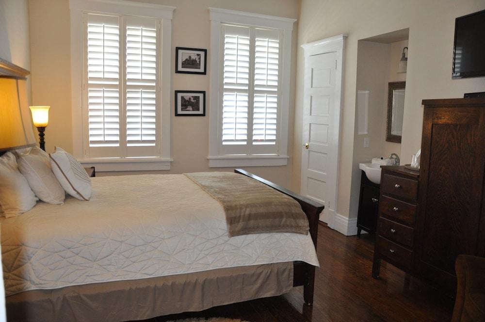 Riverview Hotel photo 19