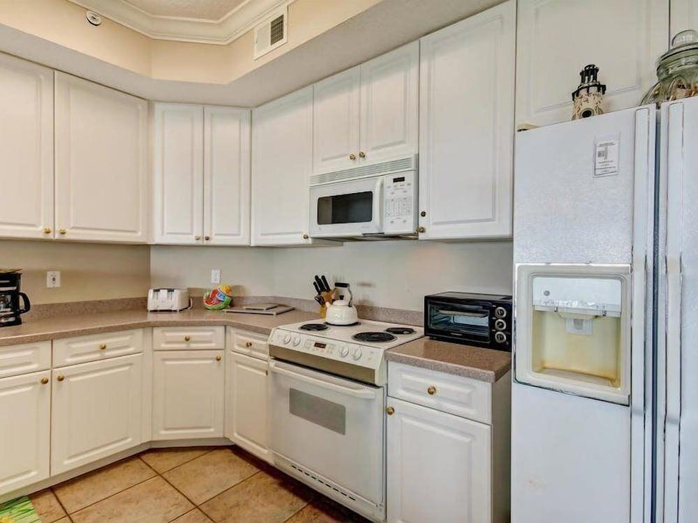 81-ocean-place photo 20