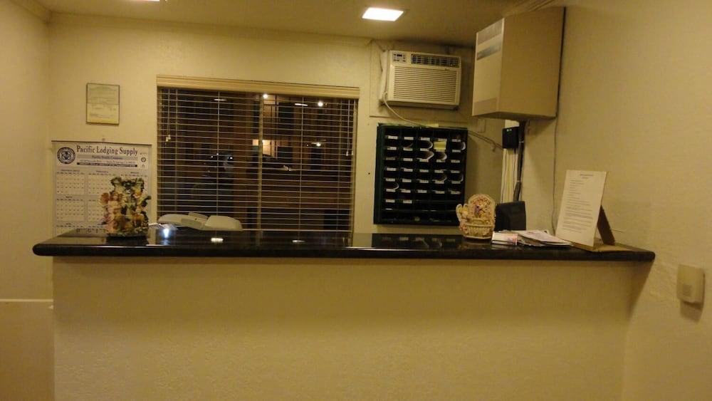 Imperial 400 Motor Inn photo 23