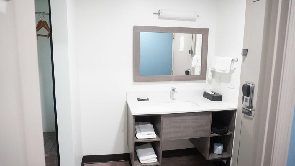 Sleep Inn Franklin - Cool Springs photo 8