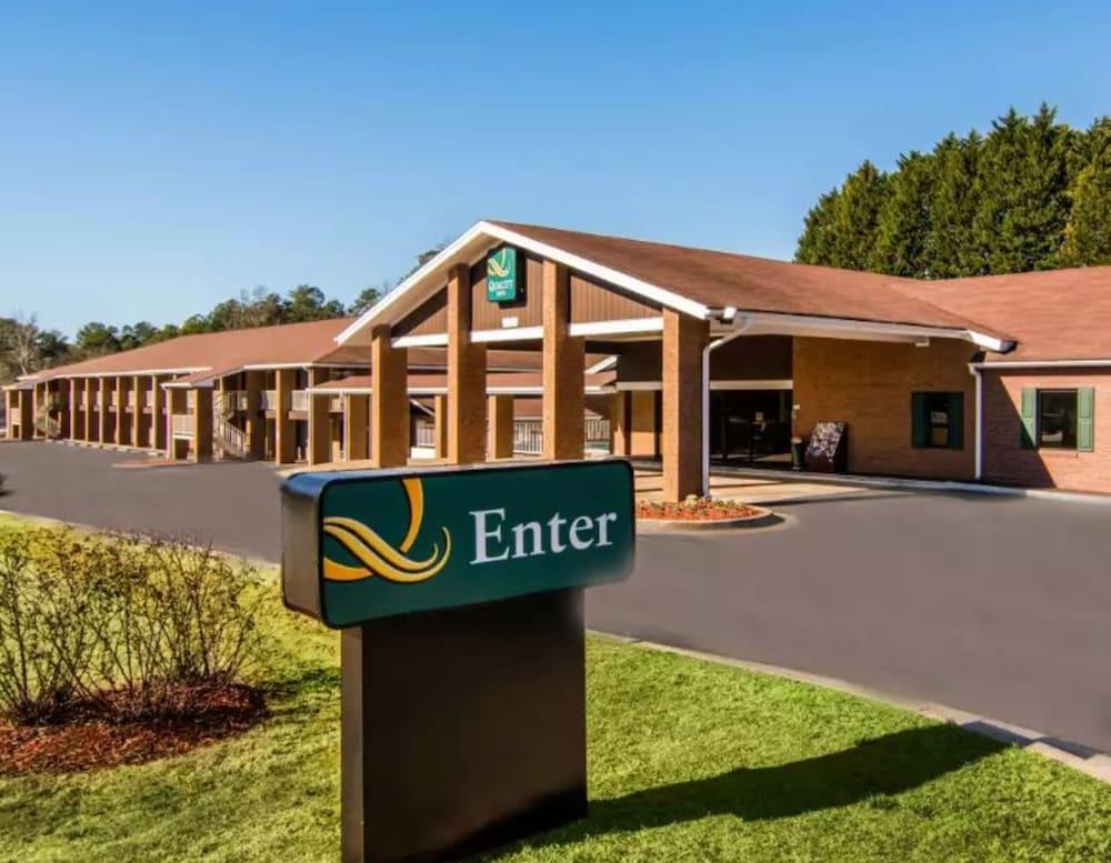 Quality Inn Toccoa photo 22