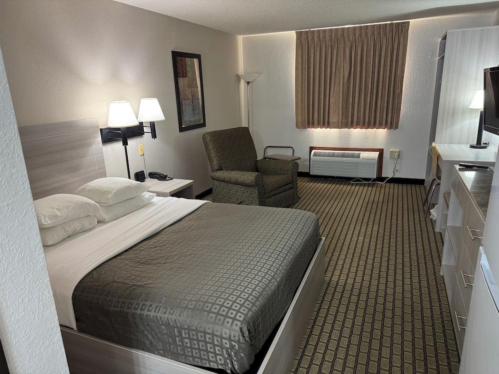 Maryville Extended Stay photo 11