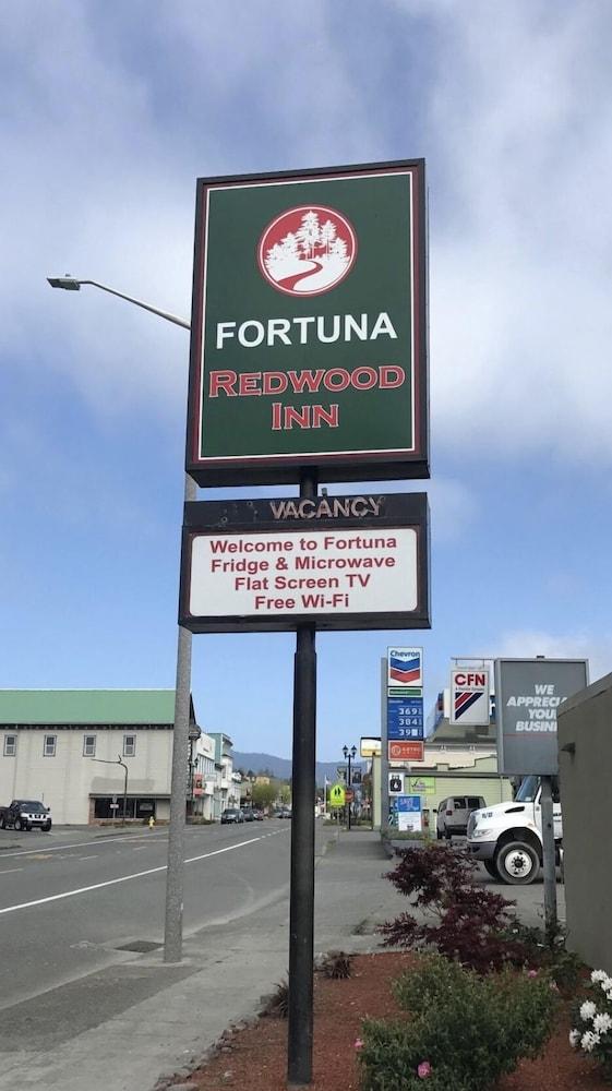 Fortuna Redwood Inn photo 10