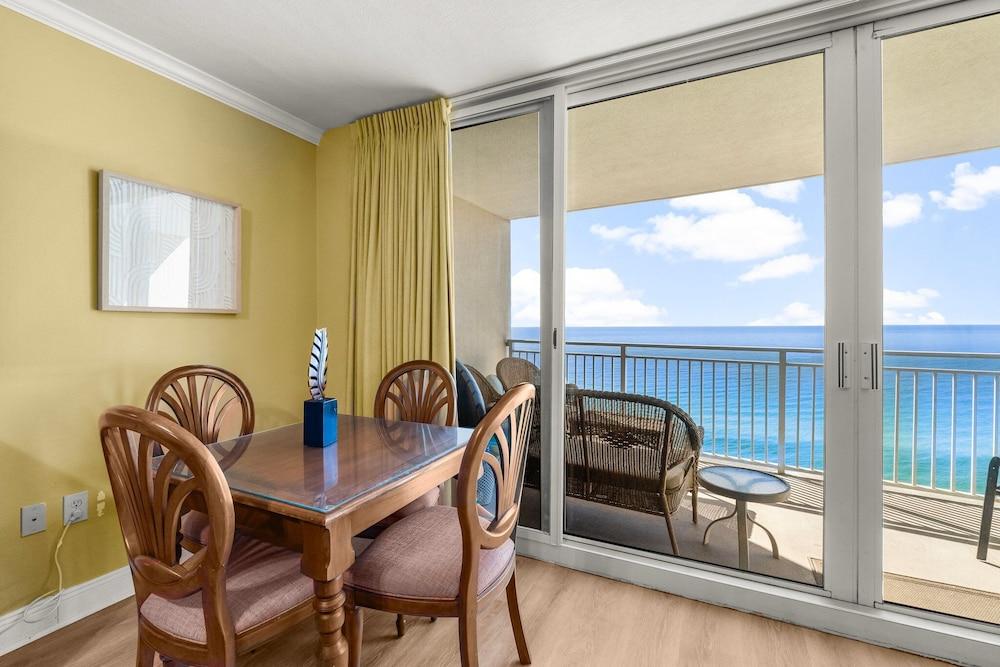 Emerald Beach Resort photo 18