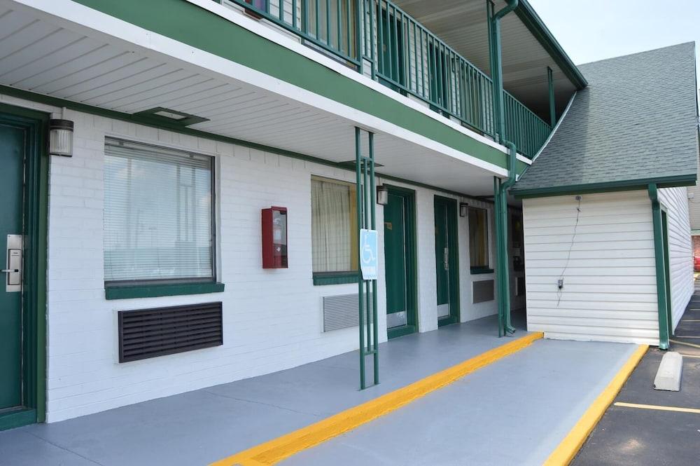 Travel Inn photo 21