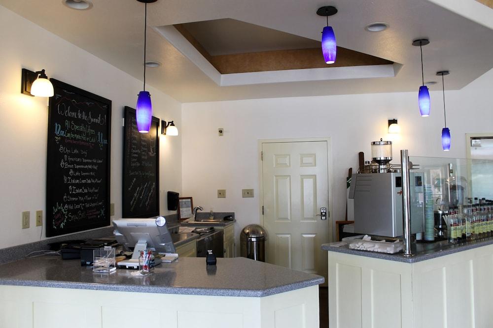 Inn at Lander, Travelodge by Wyndham photo 62