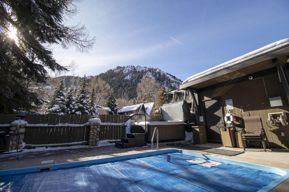 Aspen Mountain Lodge photo 37
