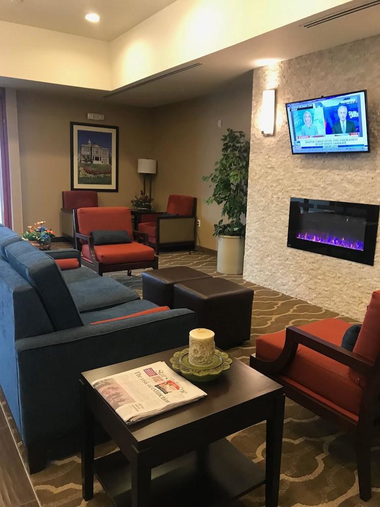 Heartland Inn and Suites photo 32