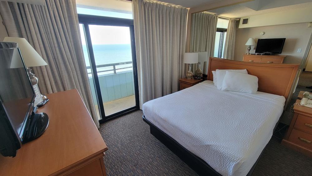 Four Sails Resort photo 6