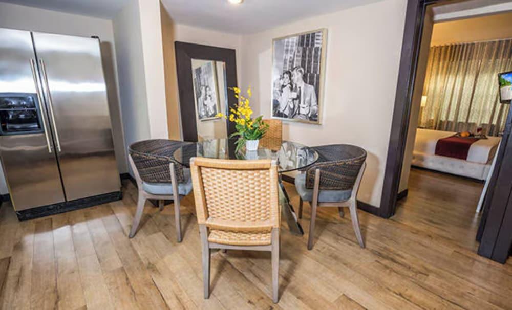 The Shoreline Suites photo 35