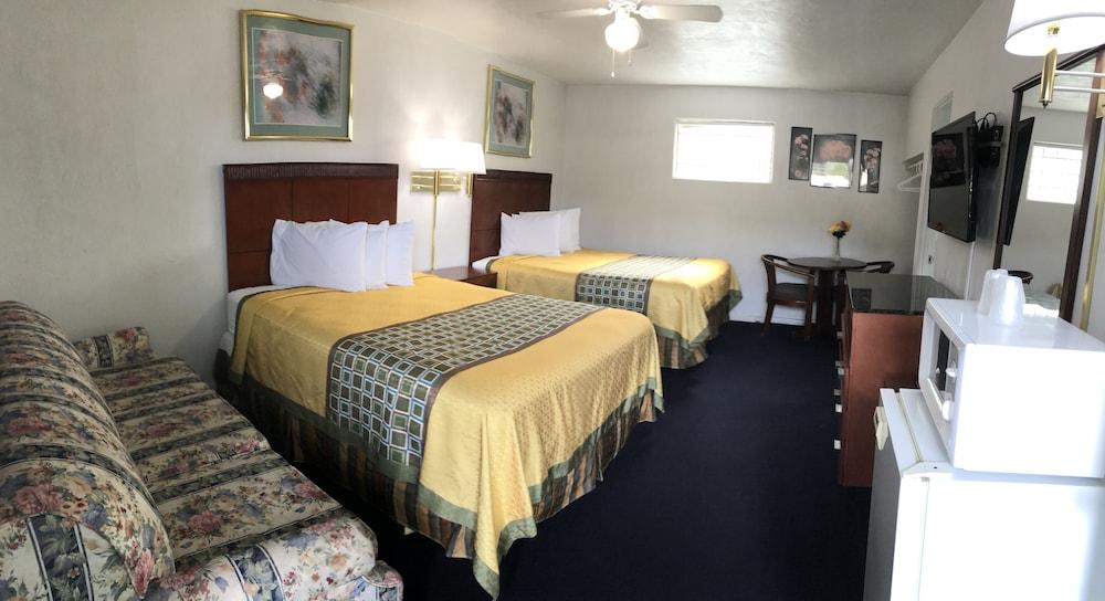 Best Budget Inn photo 10