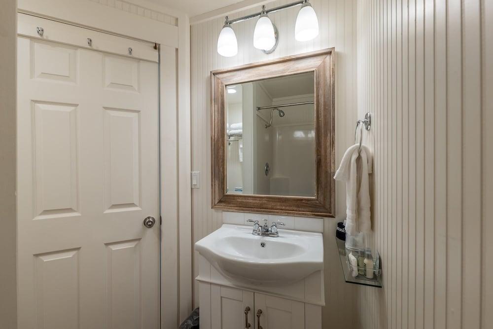Bandon Marina Inn photo 64
