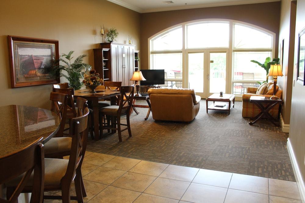 Riverwalk Place Resort & Spa photo 5