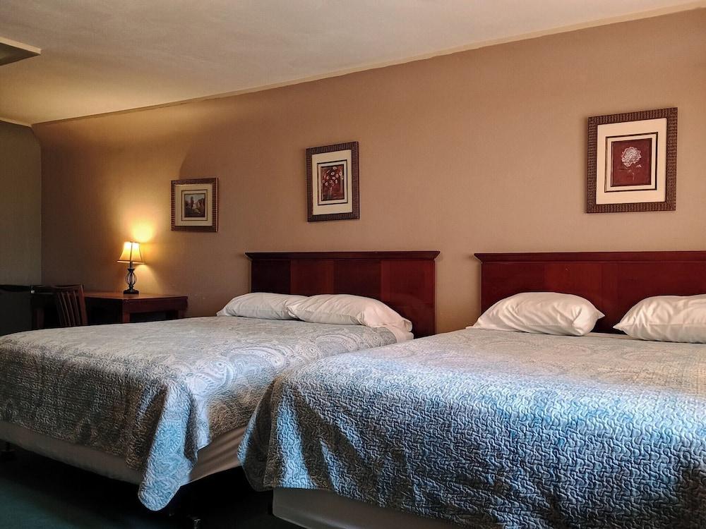 Sands Motel photo 5
