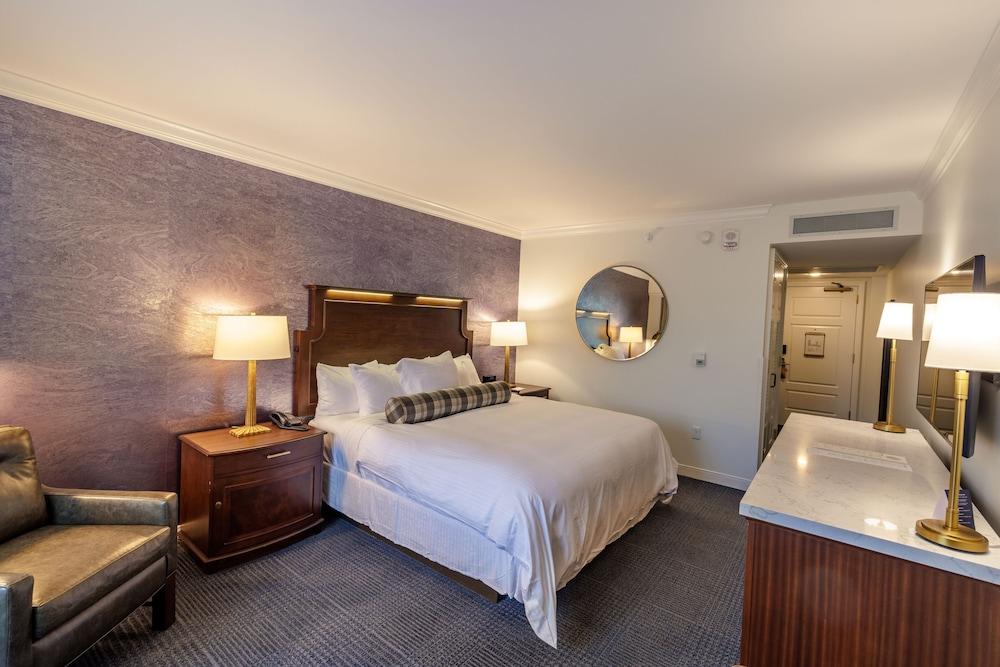 Morris Inn photo 9