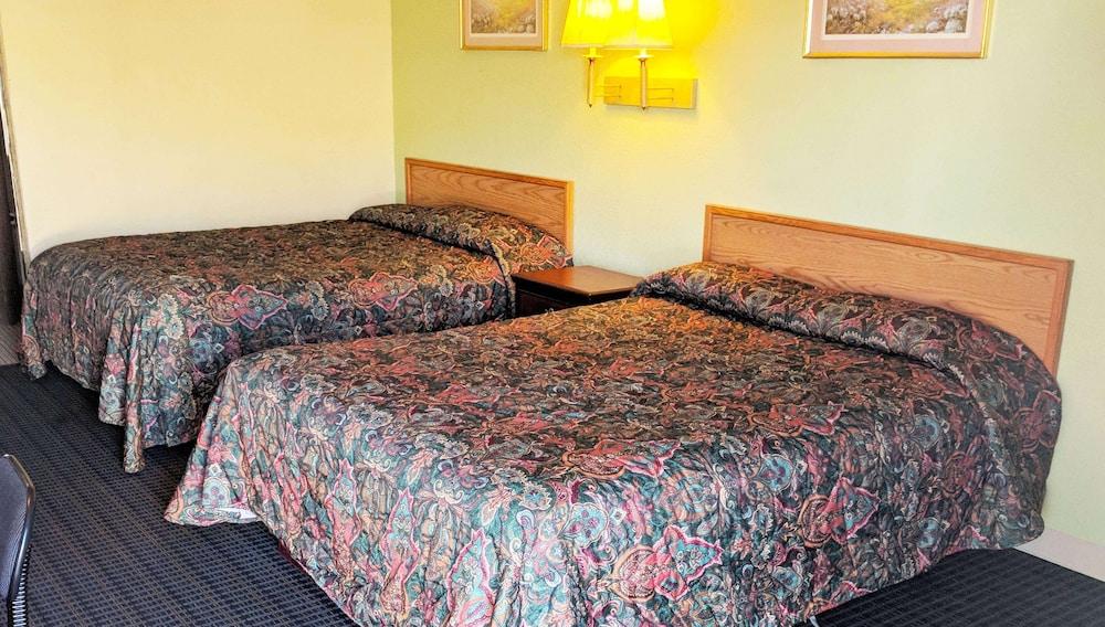 Black Angus Motel Poteau photo 8