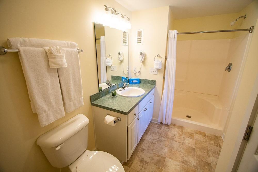 Sandcastle Cove Resort photo 12