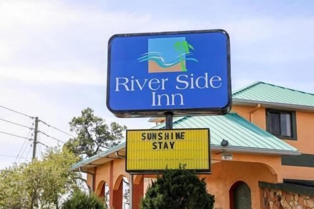River Side Inn photo 25