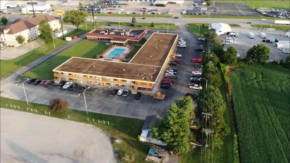 Days Inn by Wyndham Salem, Illinois photo 37