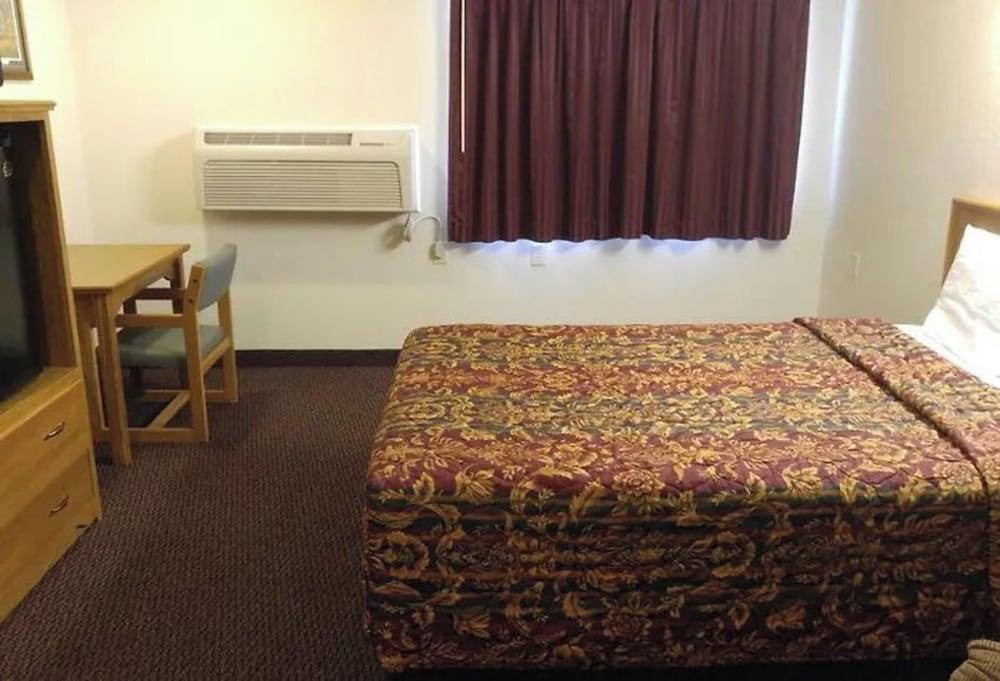 Guardian Inn photo 8