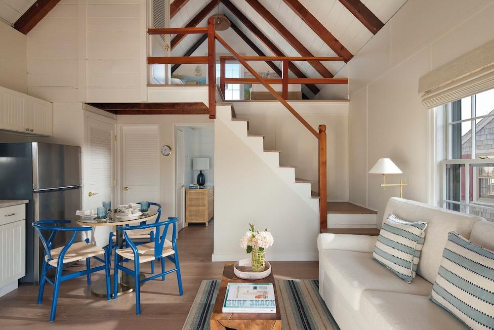 The Cottages at Nantucket Boat Basin photo 33