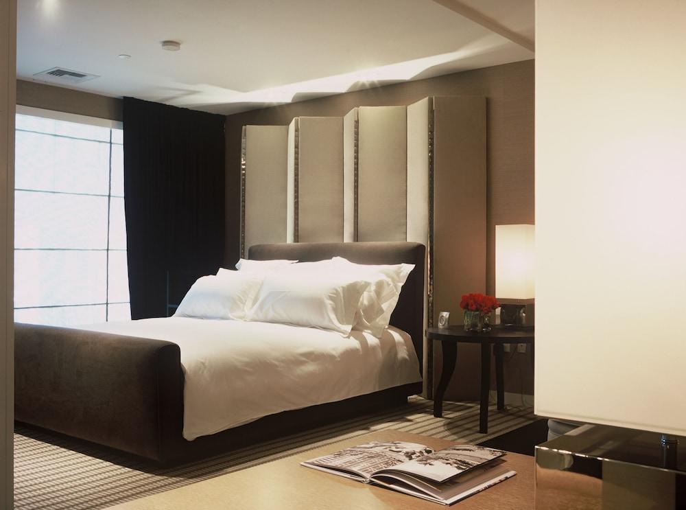 The SKYLOFTS at MGM Grand photo 12