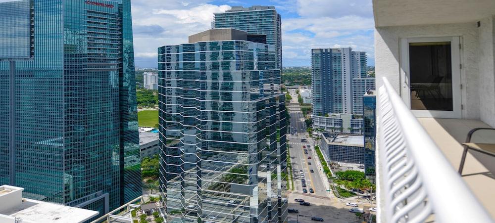 Icon Residences photo 7
