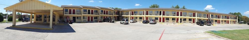 Great Western Inn & Suites photo 14