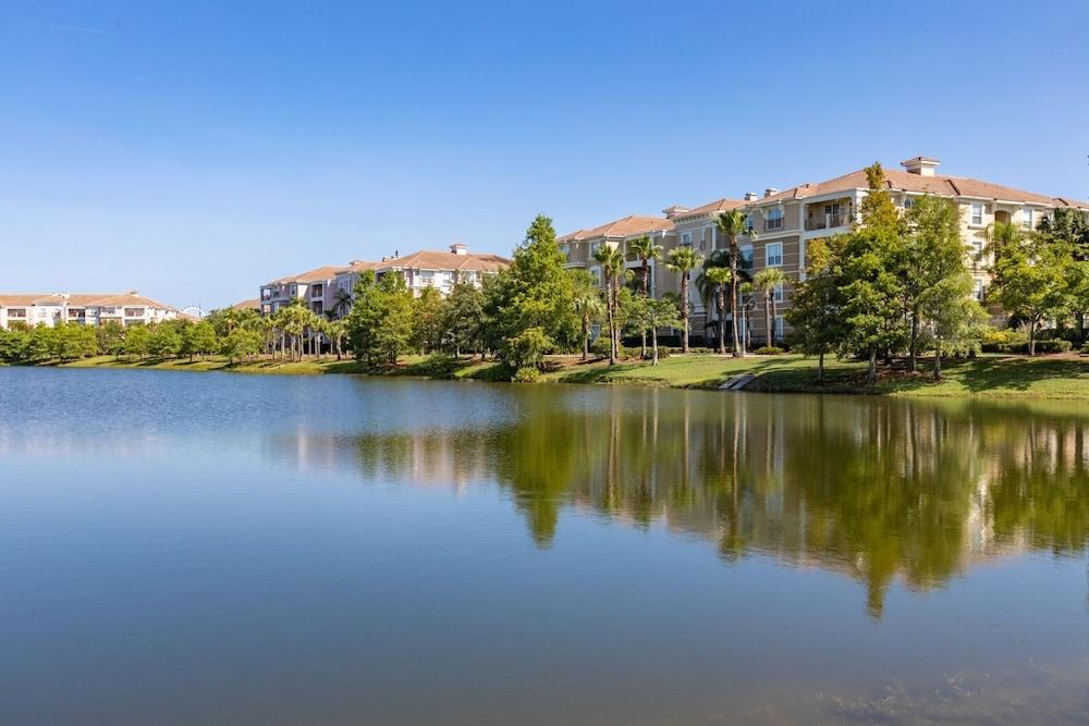 Vista Cay Resort by Millenium at Universal Blvd photo 67