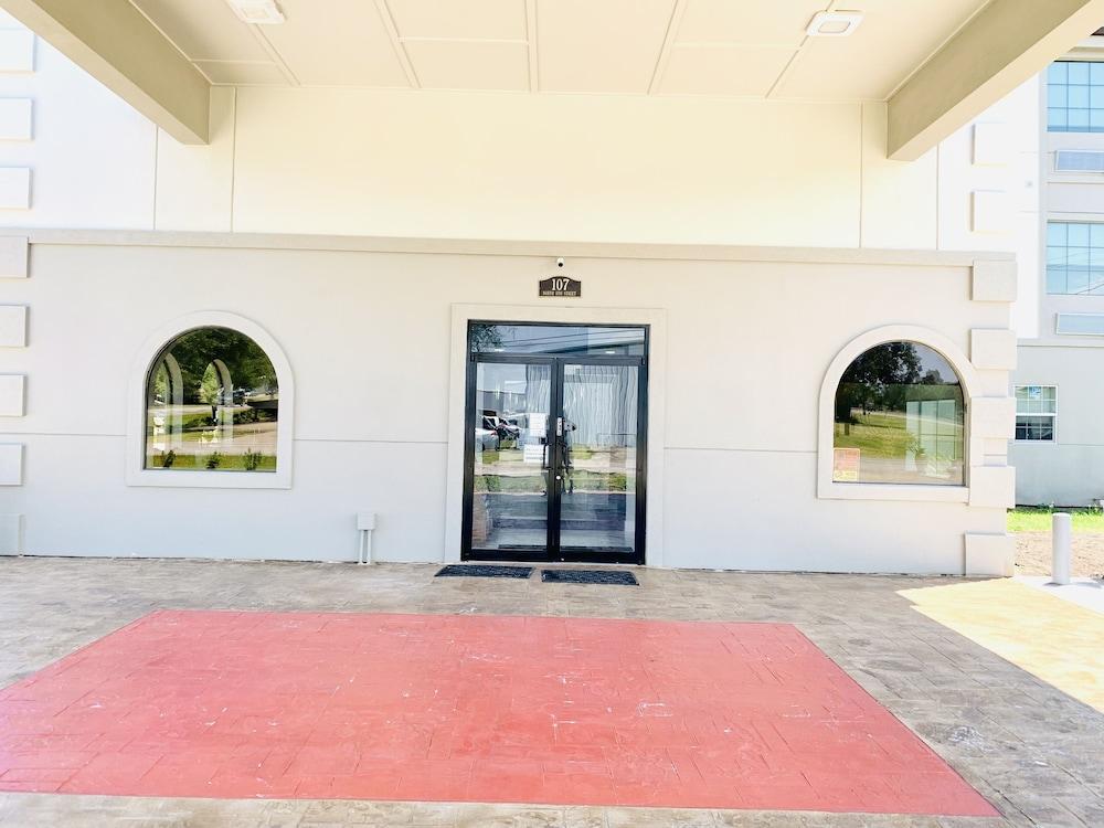 Americas Best Value Inn La Porte photo 7