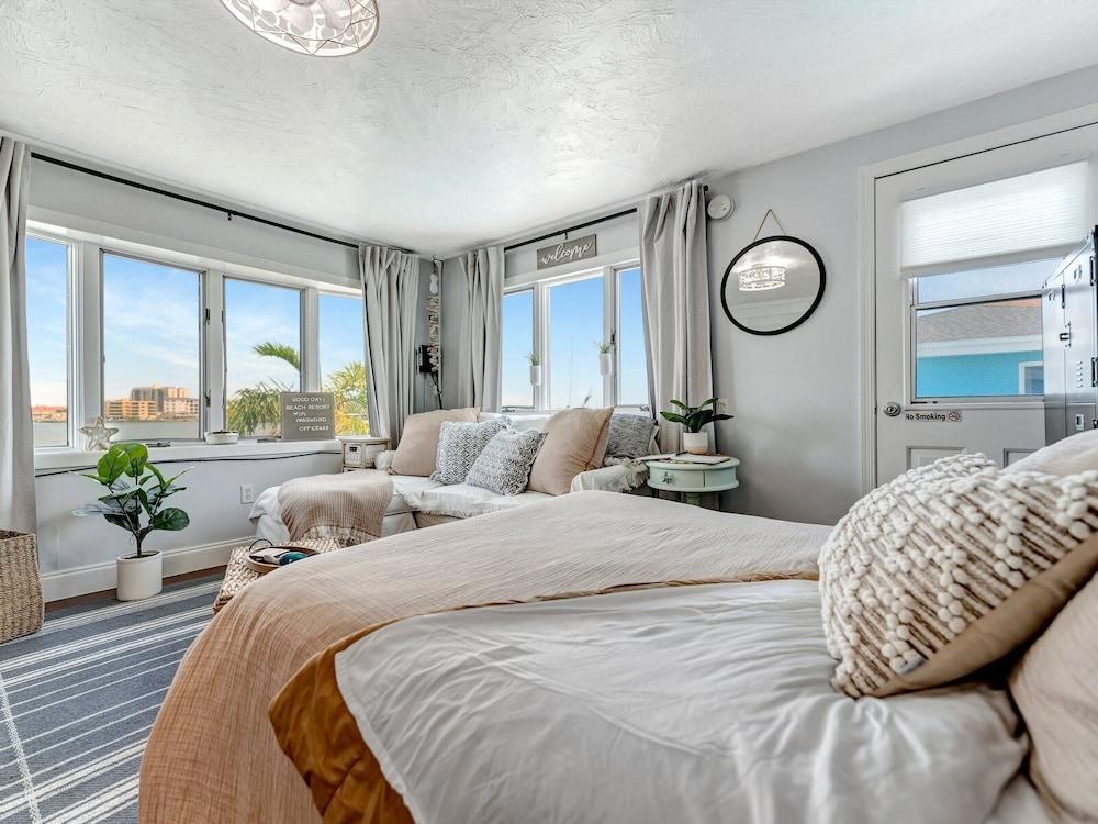 The Seashell Suites photo 6