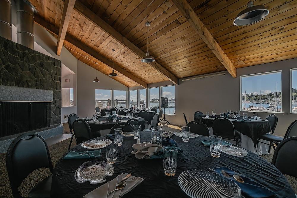 Embarcadero Resort Hotel & Marina photo 95