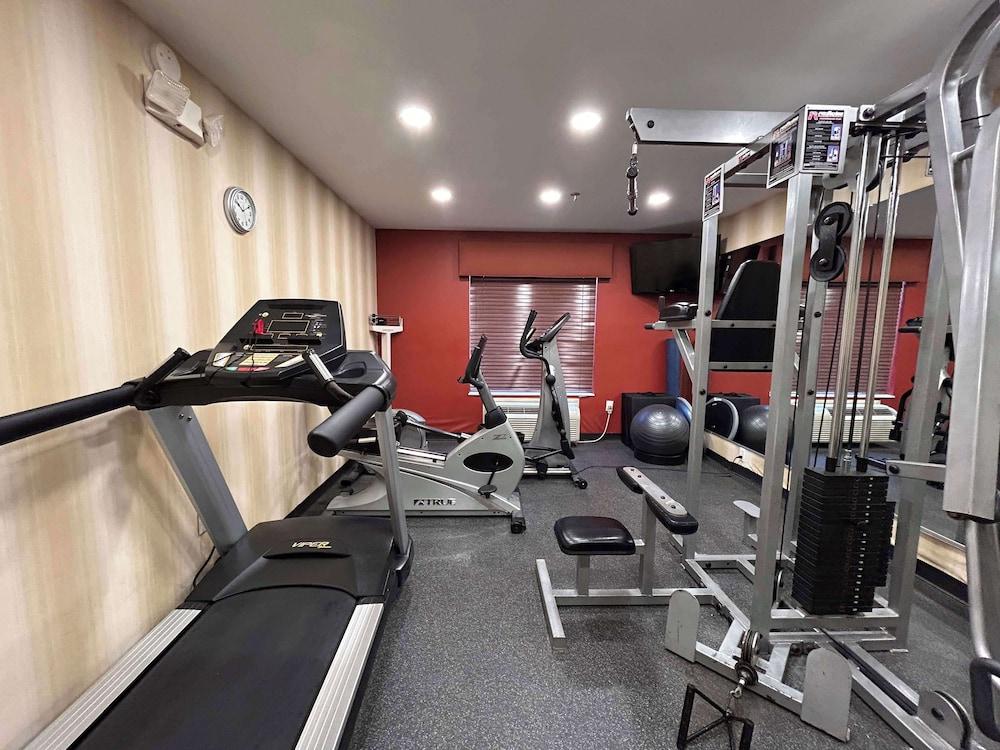 Express Inn Leesville Ft Johnson, SureStay Collection by BW photo 32