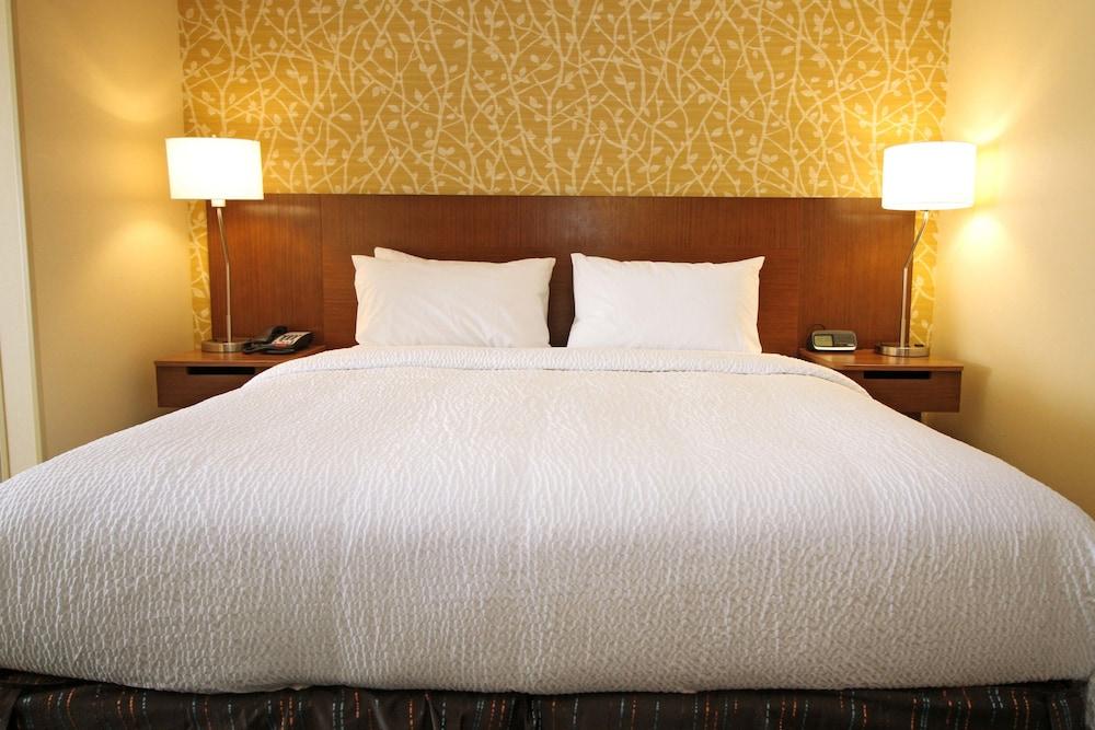 Fairfield Inn & Suites by Marriott London photo 8