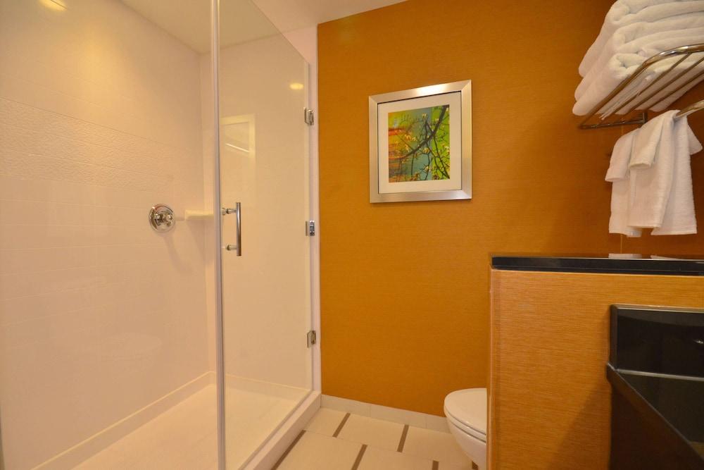 Fairfield Inn & Suites St. Louis Pontoon Beach/Granite City photo 12