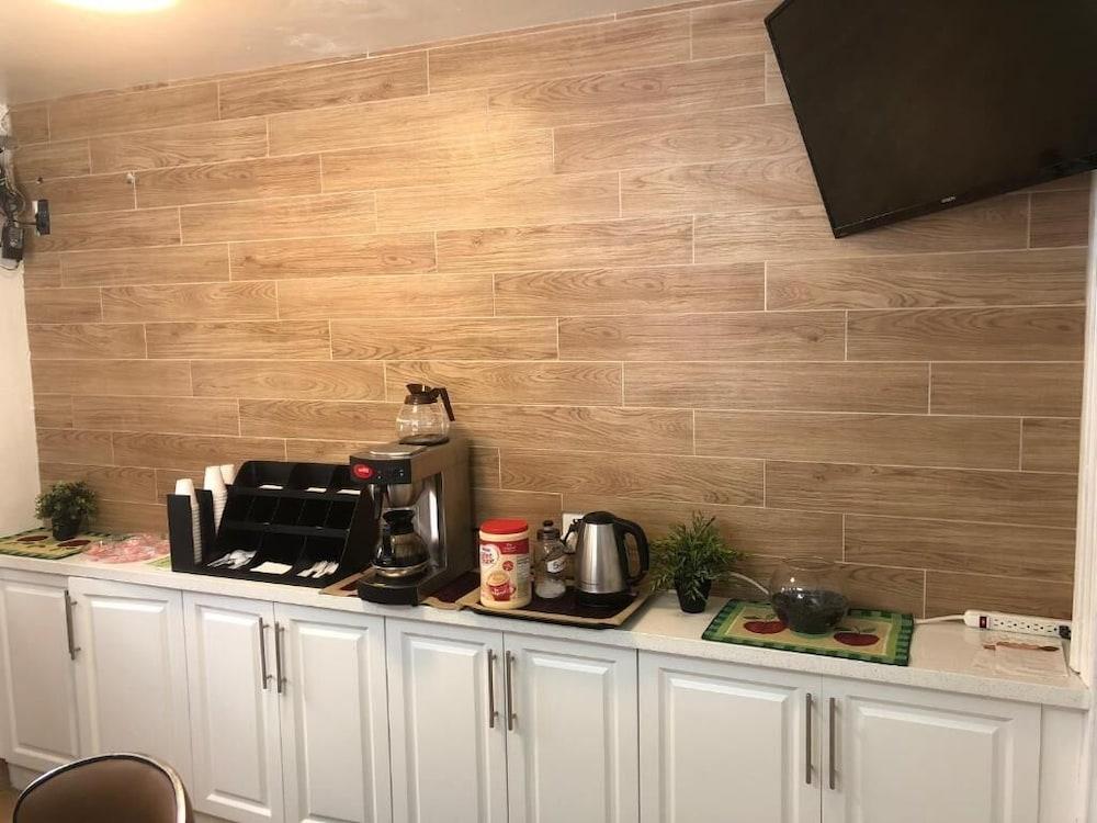 STAY INN BOUTIQUE HOTEL photo 33