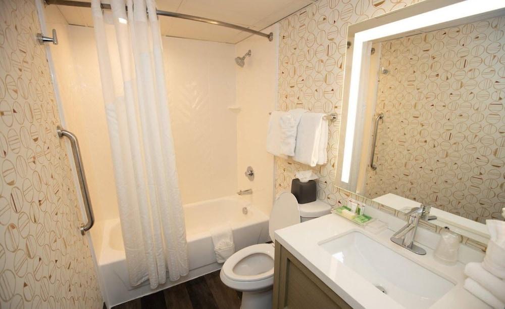 Wyndham Houston Hobby Airport photo 12