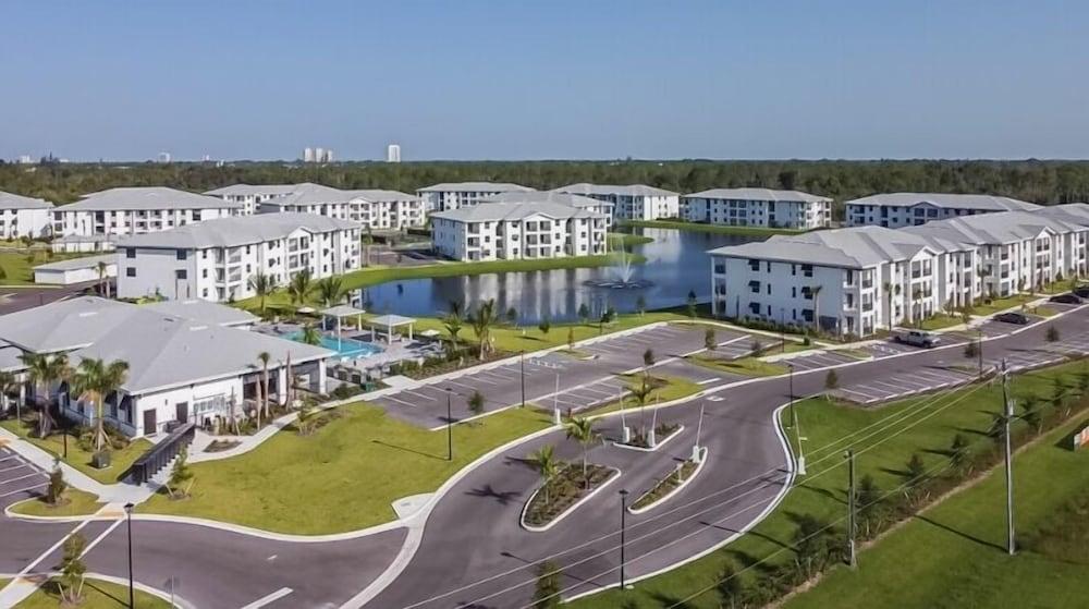 Landing Fort Myers - Eastwood Village photo 21