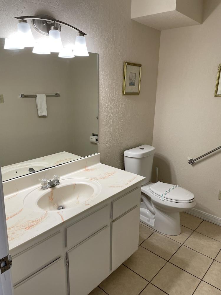 Crown Point Resort photo 25